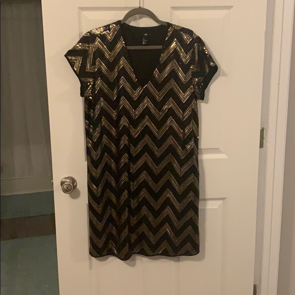 Chevron gold & black sequin dress (H&M)
